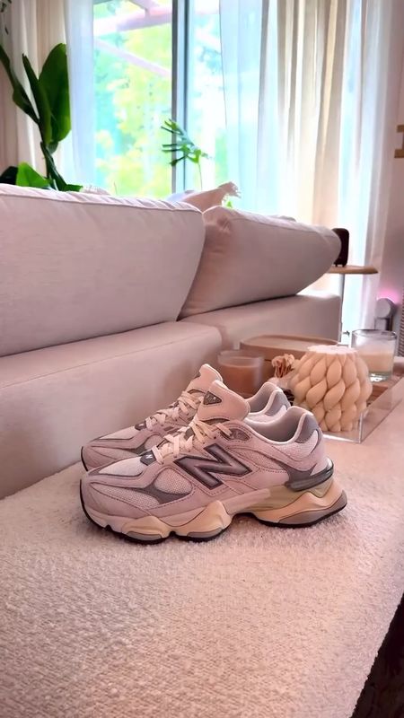 🔥Currently trending: New Balances👟

My absolute faves are 9060s and 327s!

spring trends, shoes, new balances, nordstrom, sneakers, spring shoes, summer vacation, outfit inspo, spring vacation, style guide

#LTKfitness #LTKfindsunder100 #LTKshoecrush