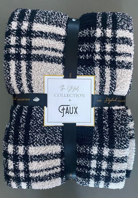 My favorite blankets😍

#styledcollection #fleece #fleeceblanket #blanket #throwblanket 



#LTKSeasonal #LTKSale #LTKhome