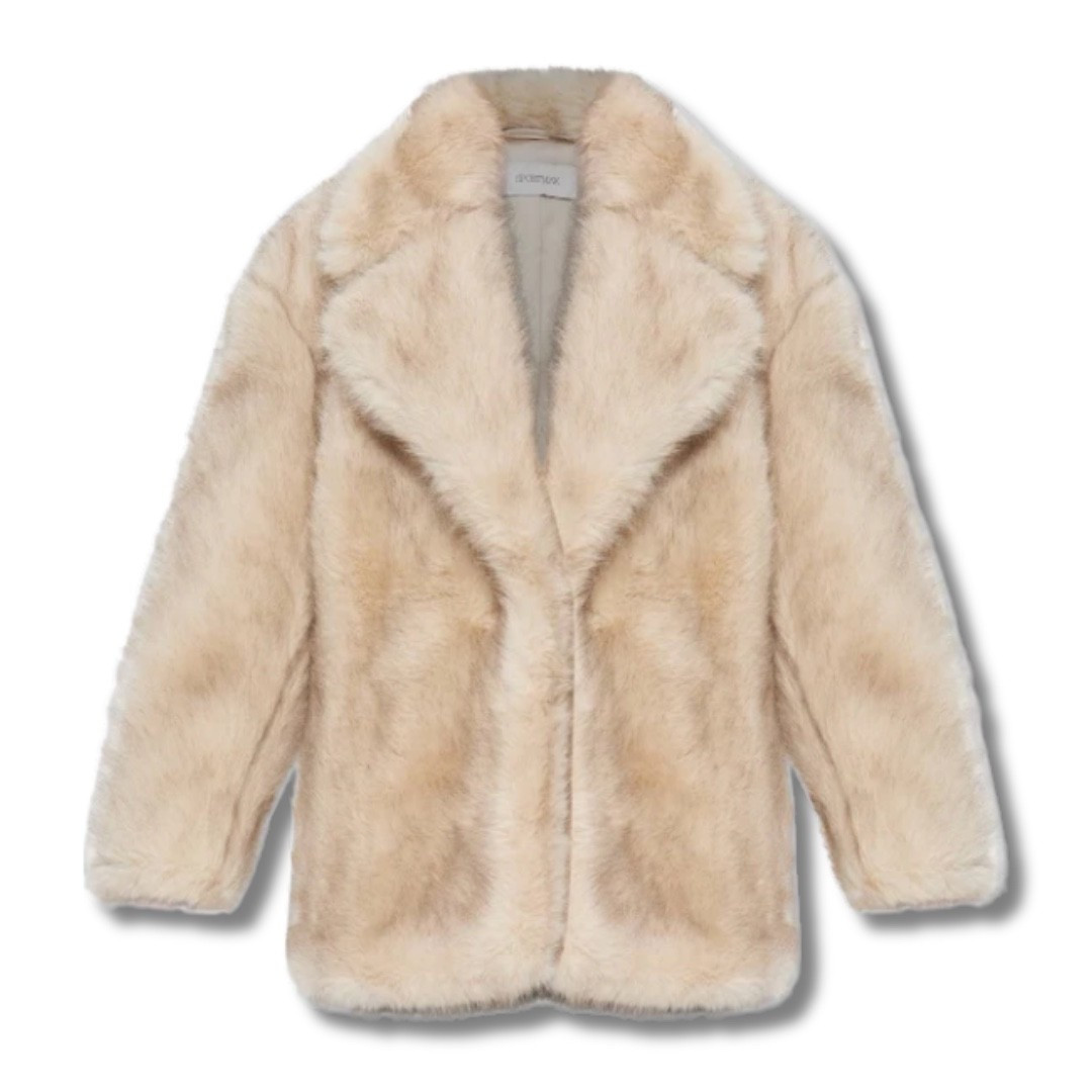 Fur Coats 🤎🫶🏽 Linking different styles from a range of price points