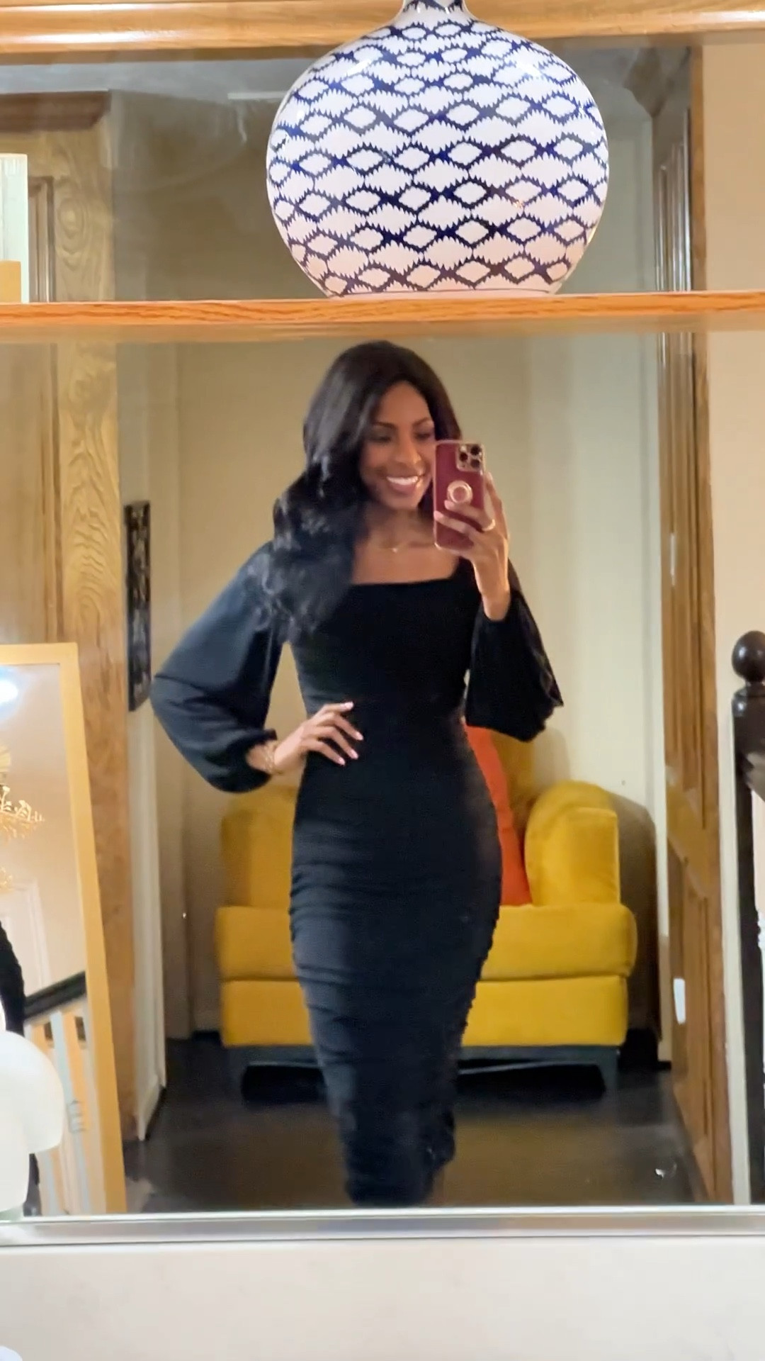 Super affordable but makes you feel ultra classy.

Wearing size small (5’9)