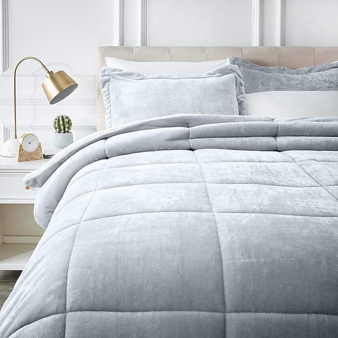 AmazonBasics Ultra-Soft Micromink Sherpa Comforter Bed Set, King, Gray - 3-Piece | Amazon (US)