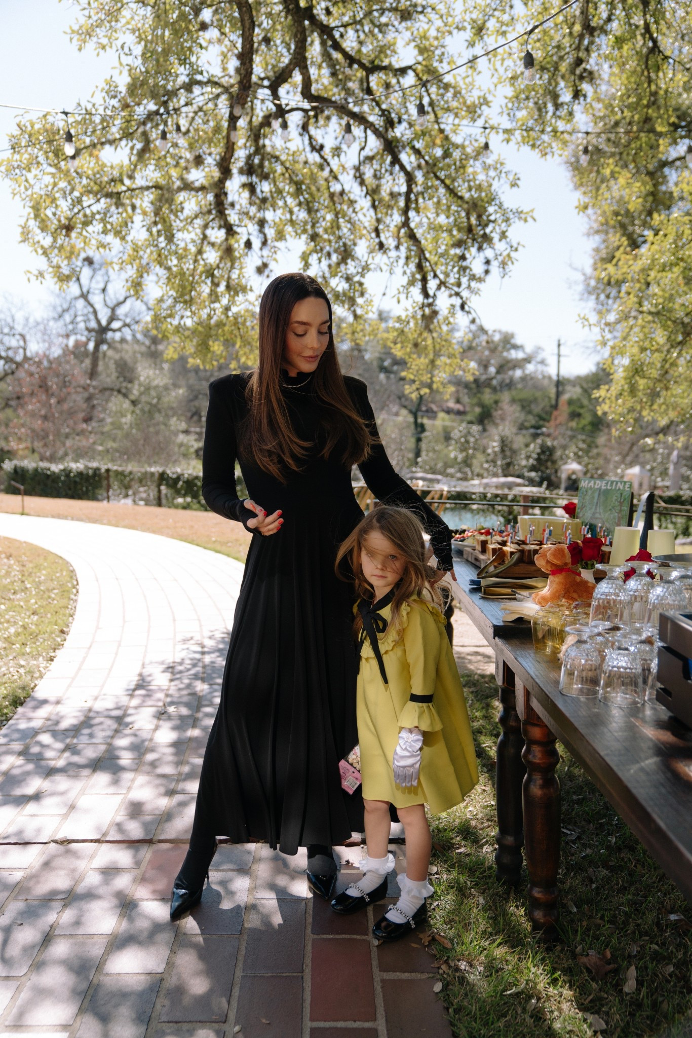 Our look of the day 🖤