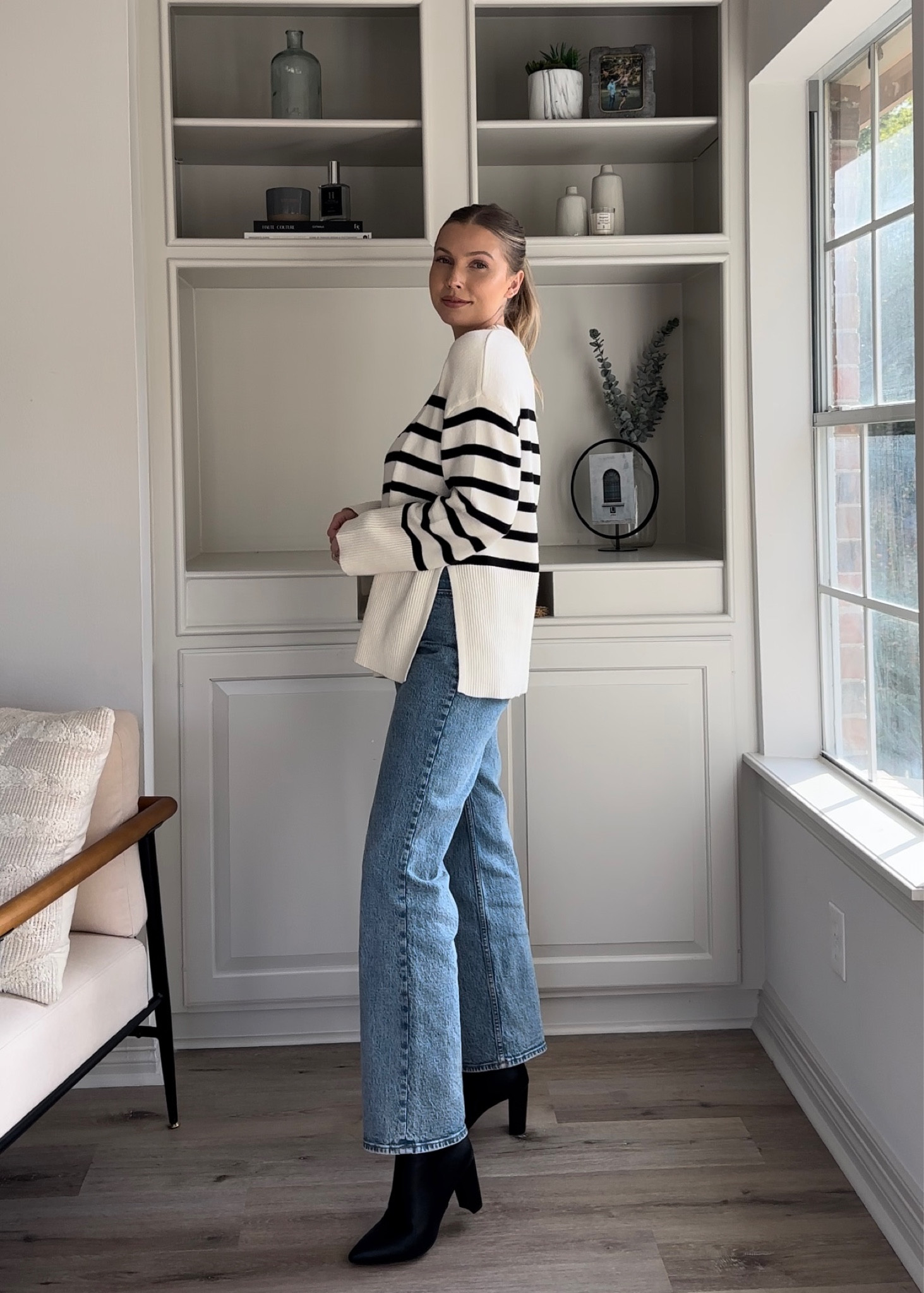 Fall workwear outfit
Sweater in M | Jeans in 27R | black booties size up .5

#LTKshoecrush #LTKstyletip #LTKworkwear