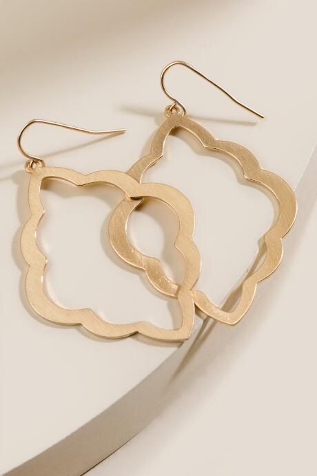 Allison Scalloped Drop Earrings - Gold | Francesca’s Collections