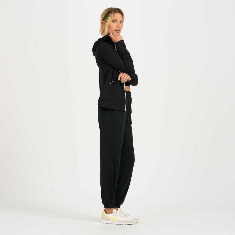 Halo Performance Hoodie | Black Heather | Vuori Clothing