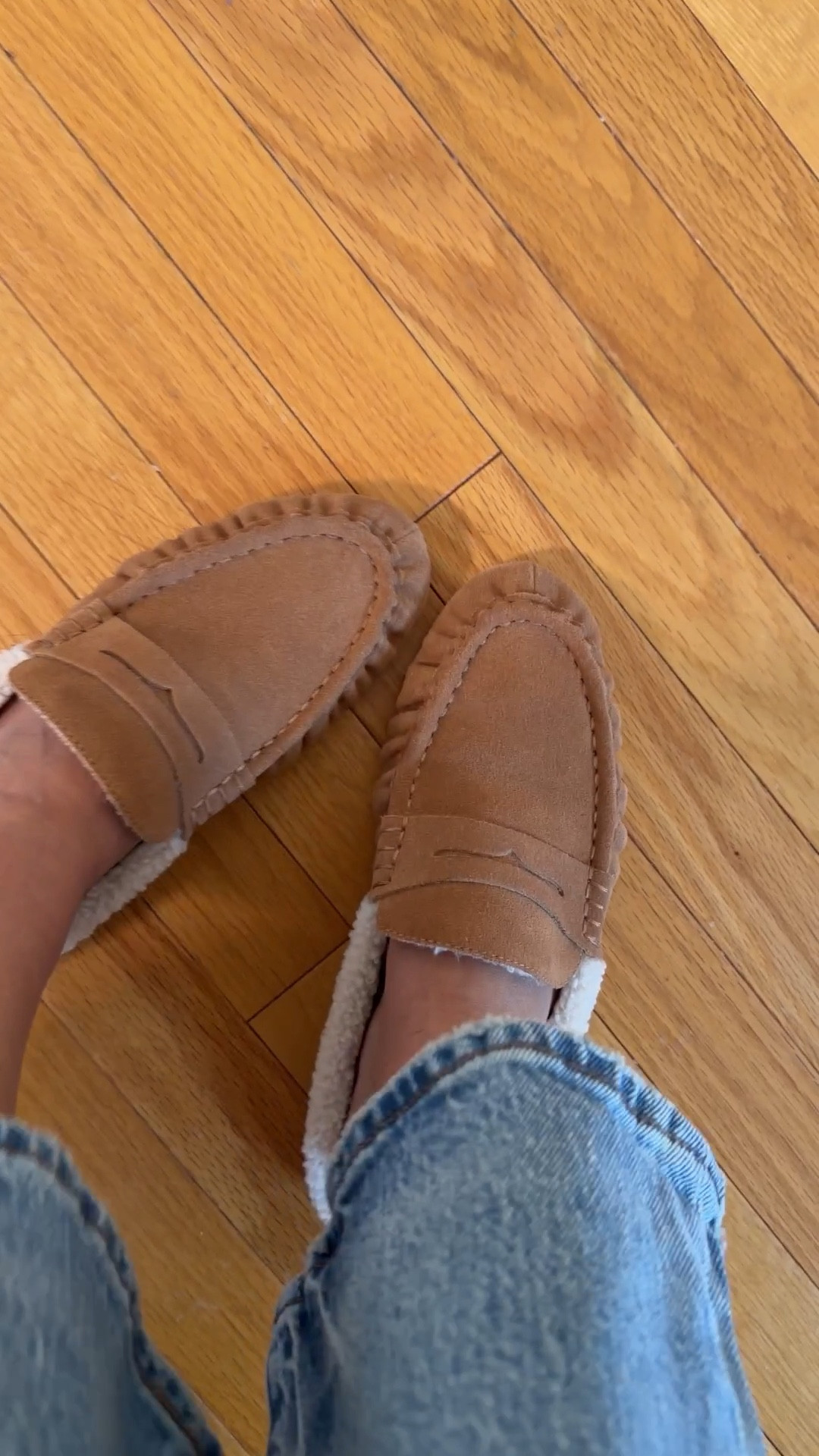 Camel shearling loafer mules are true to size 
Jeans are sz 27
I’m 5’5” 122 lbs 
27” waist


#LTKGiftGuide #LTKHoliday #LTKOver40