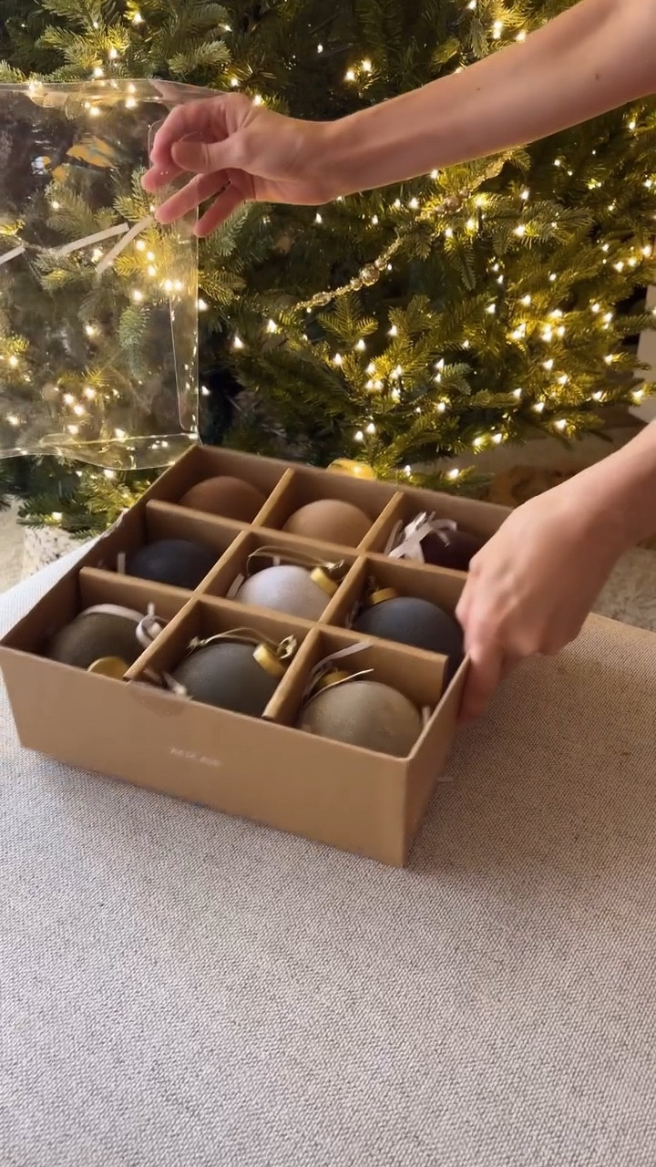 gifted by westelm 

Who has their tree up already!? 🤚🏻

Loving these ornaments we were sent from @westelm . They go perfectly with the colors I am using this year. 🎄

#westelm #westelmpartner #christmasornaments #decoratingthetree #christmasstree #westelmchristmas #sandiegomom #sandiegolife #christmasobsessed