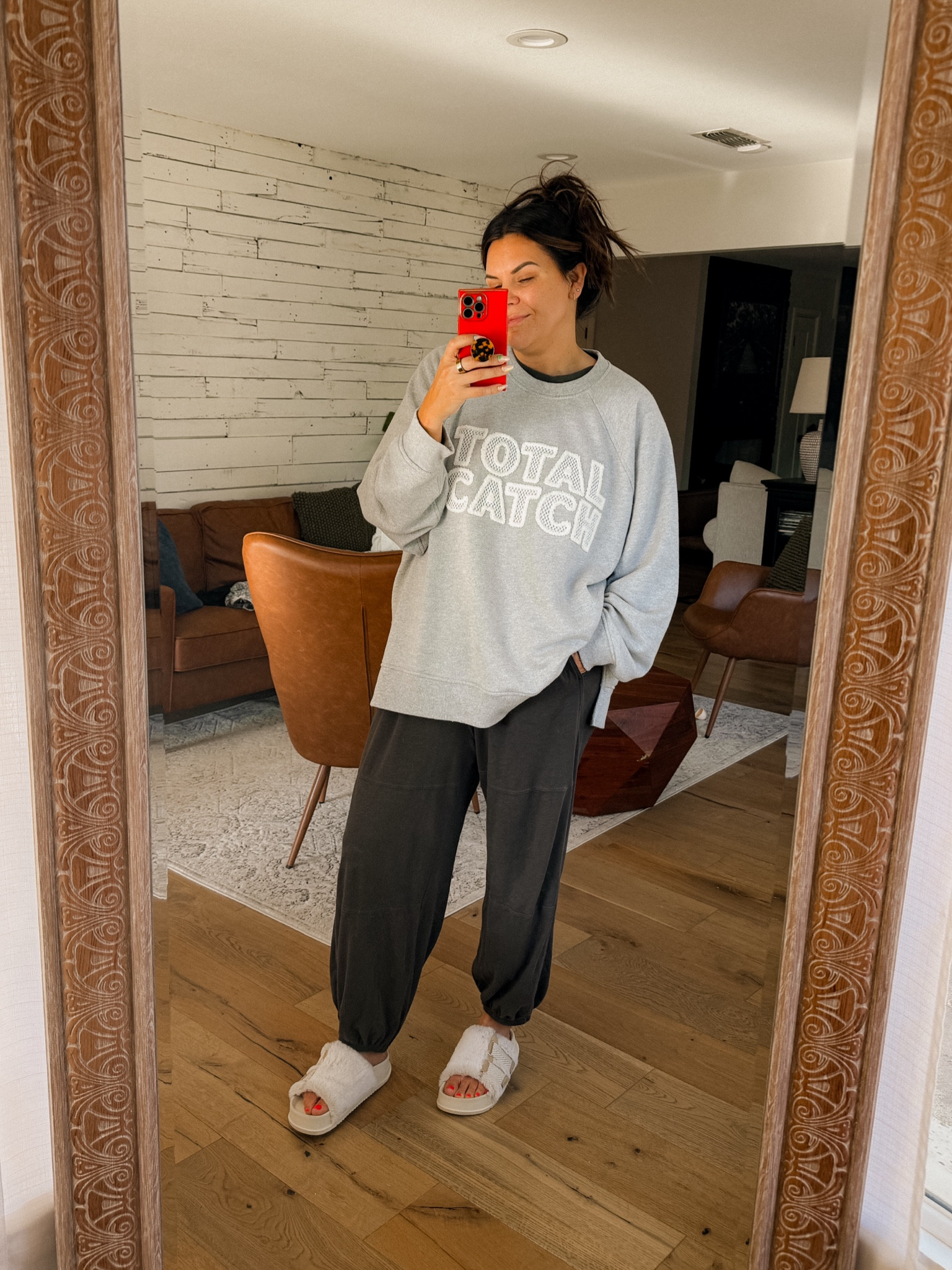 Weekend comfies
Both from Aerie
Sweatshirt: XL
sweats: XL
BEST SLIPPER SANDALS!


#LTKFindsUnder50 #LTKFindsUnder100 #LTKMidsize