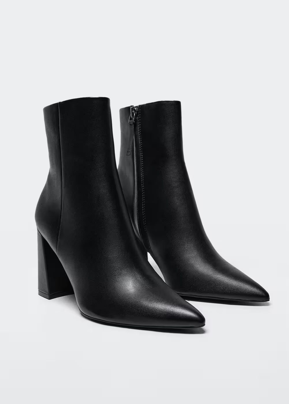 Ankle boots with block heel | MANGO (UK)