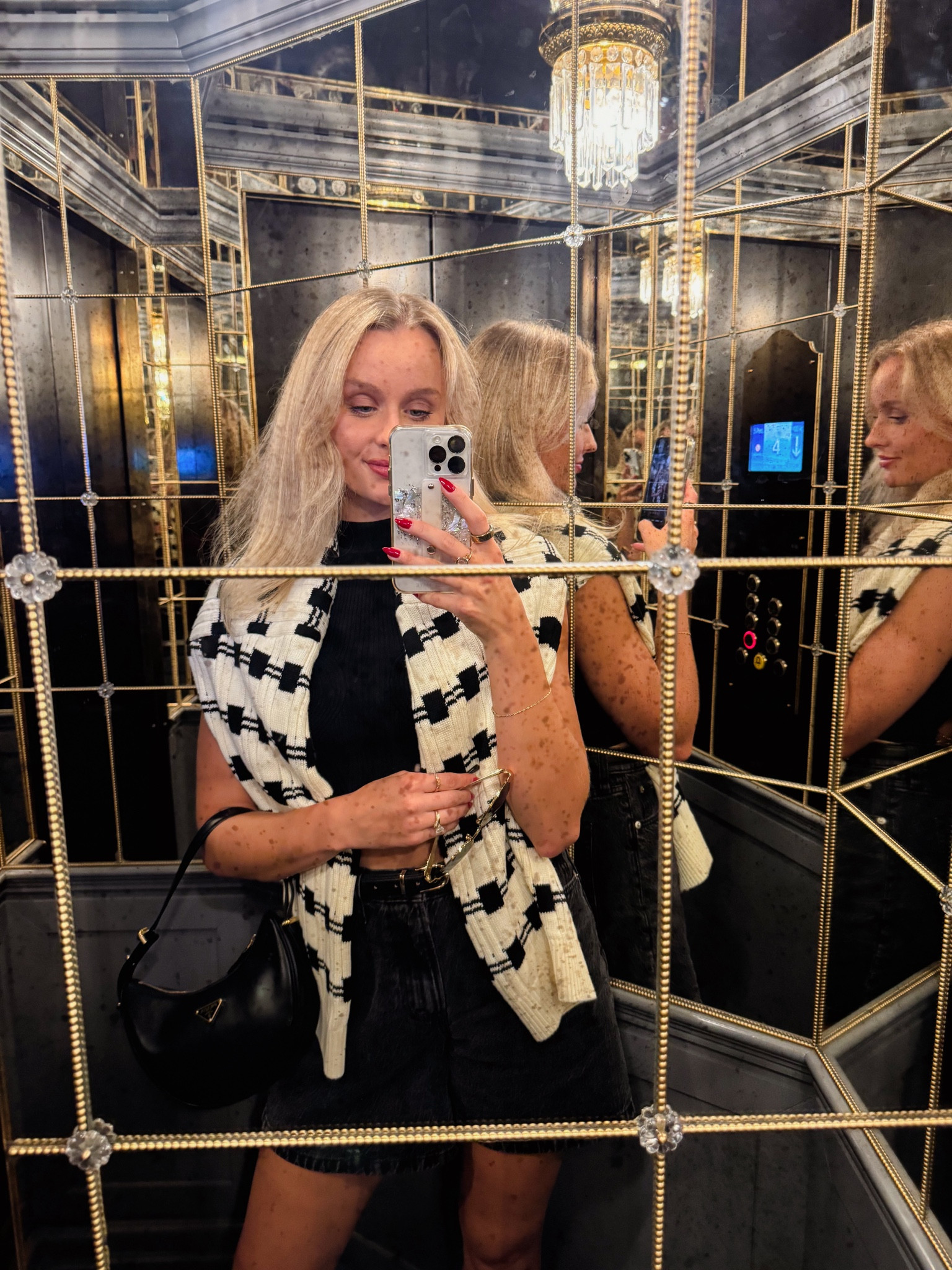 OOTD in Florence 🖤

#LTKFindsUnder100 #LTKTravel #LTKSeasonal