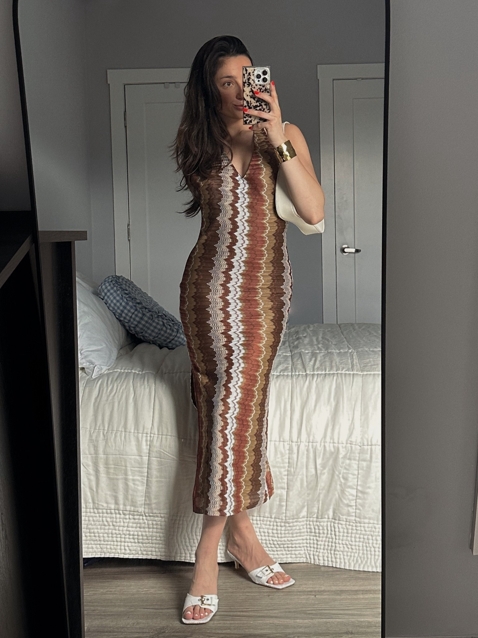 Summer Vacation Dress 🤍

#LTKStyleTip #LTKTravel #LTKSummerEdit