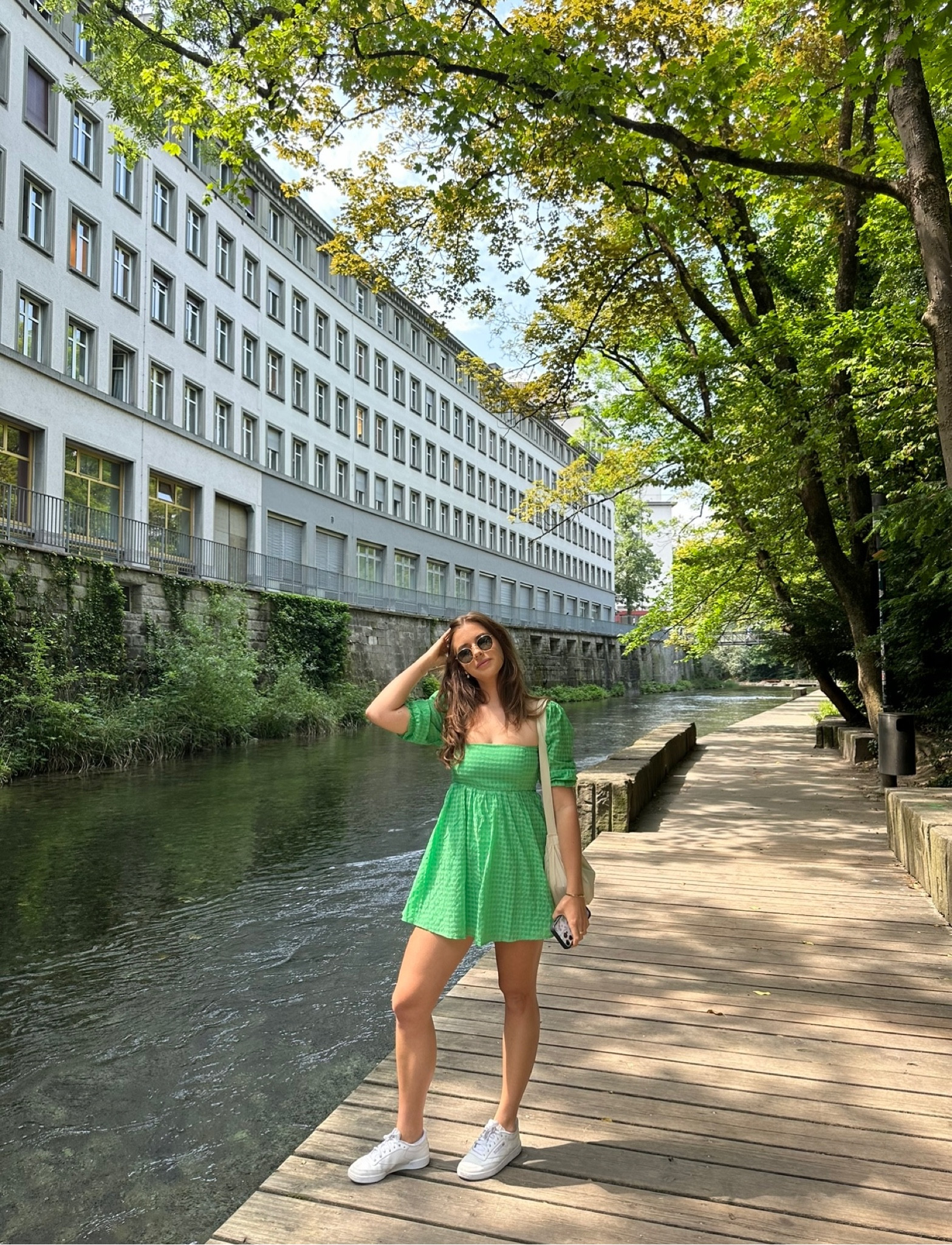 Fun pop of colour dress 💚

#LTKaustralia