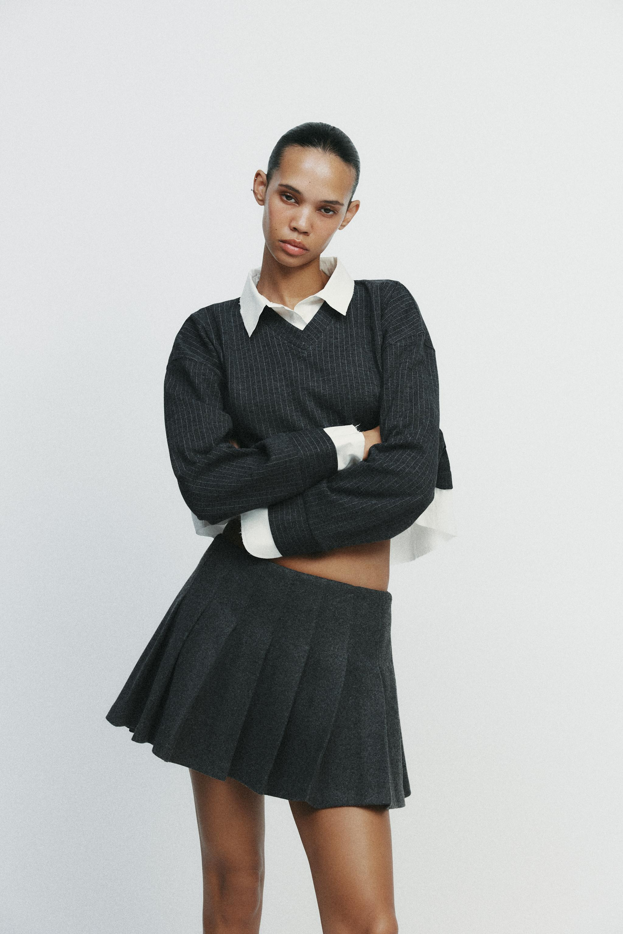 CONTRASTING POPLIN SWEATSHIRT | Zara US