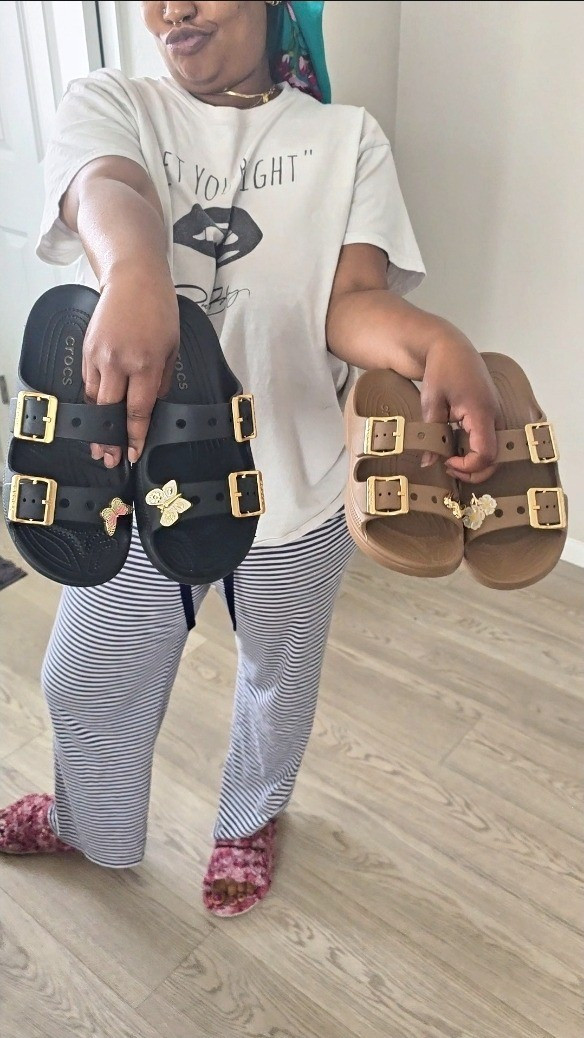 Apparently the answer wasn’t brown OR black… it was both 🤎🖤She found a pair she loved and immediately needed both colors. Honestly? I see the vision because each one gives a completely different vibe.Which one are you choosing?

#LTKgrwm #LTKmomlife #LTKSeasonal