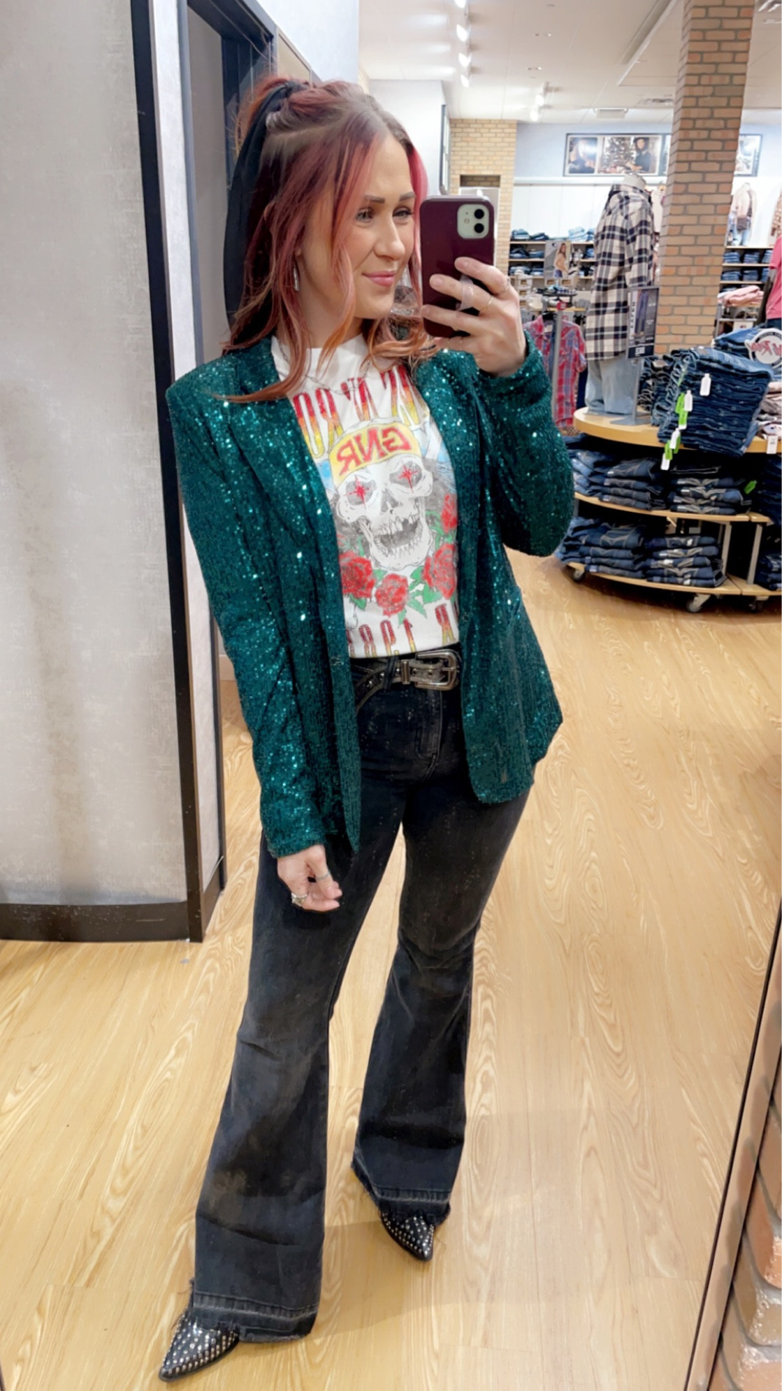 NYE Fit 

#LTKbeauty #LTKfit #LTKstyletip