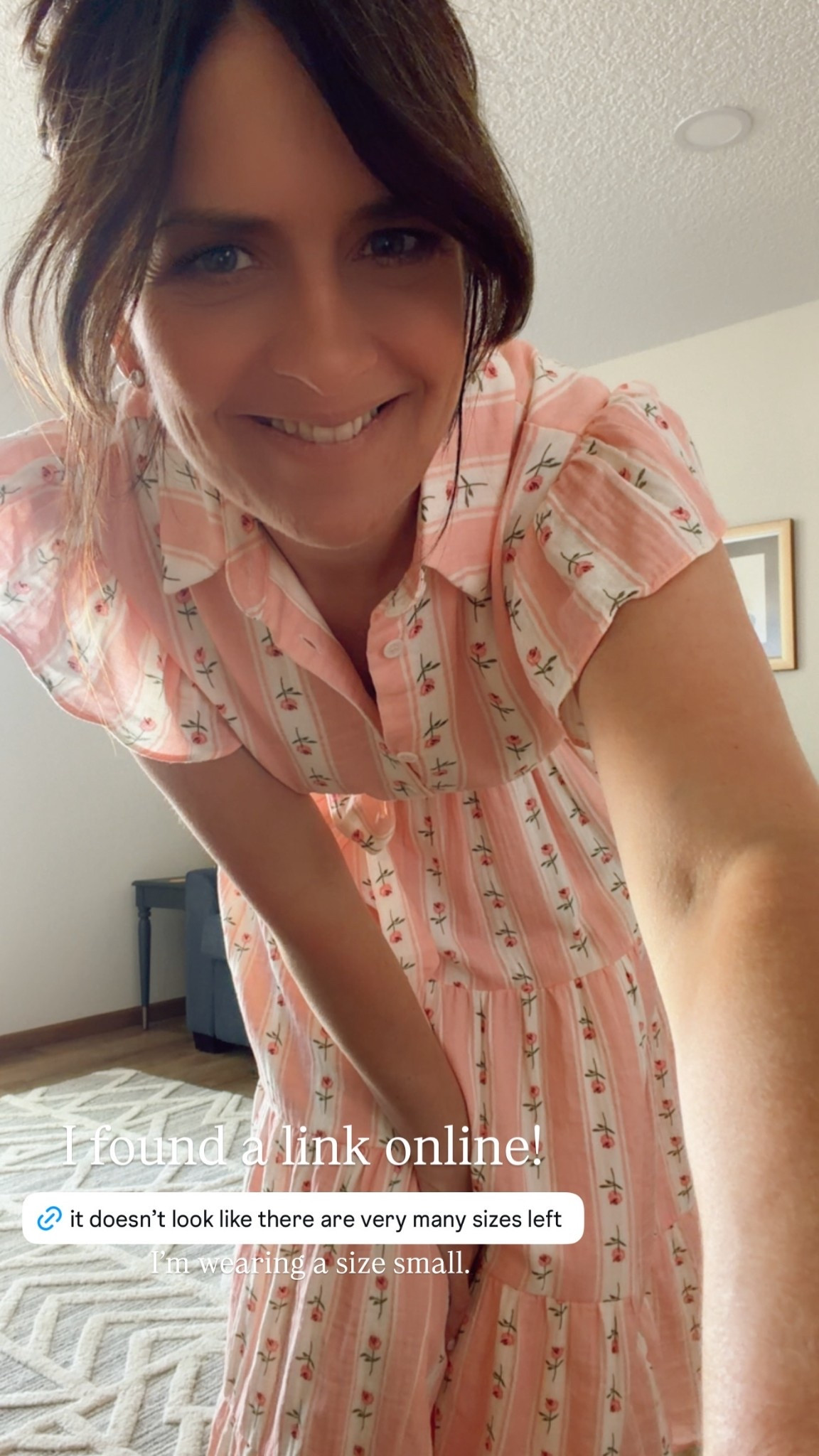 I found a link online! I’m wearing a size small.
