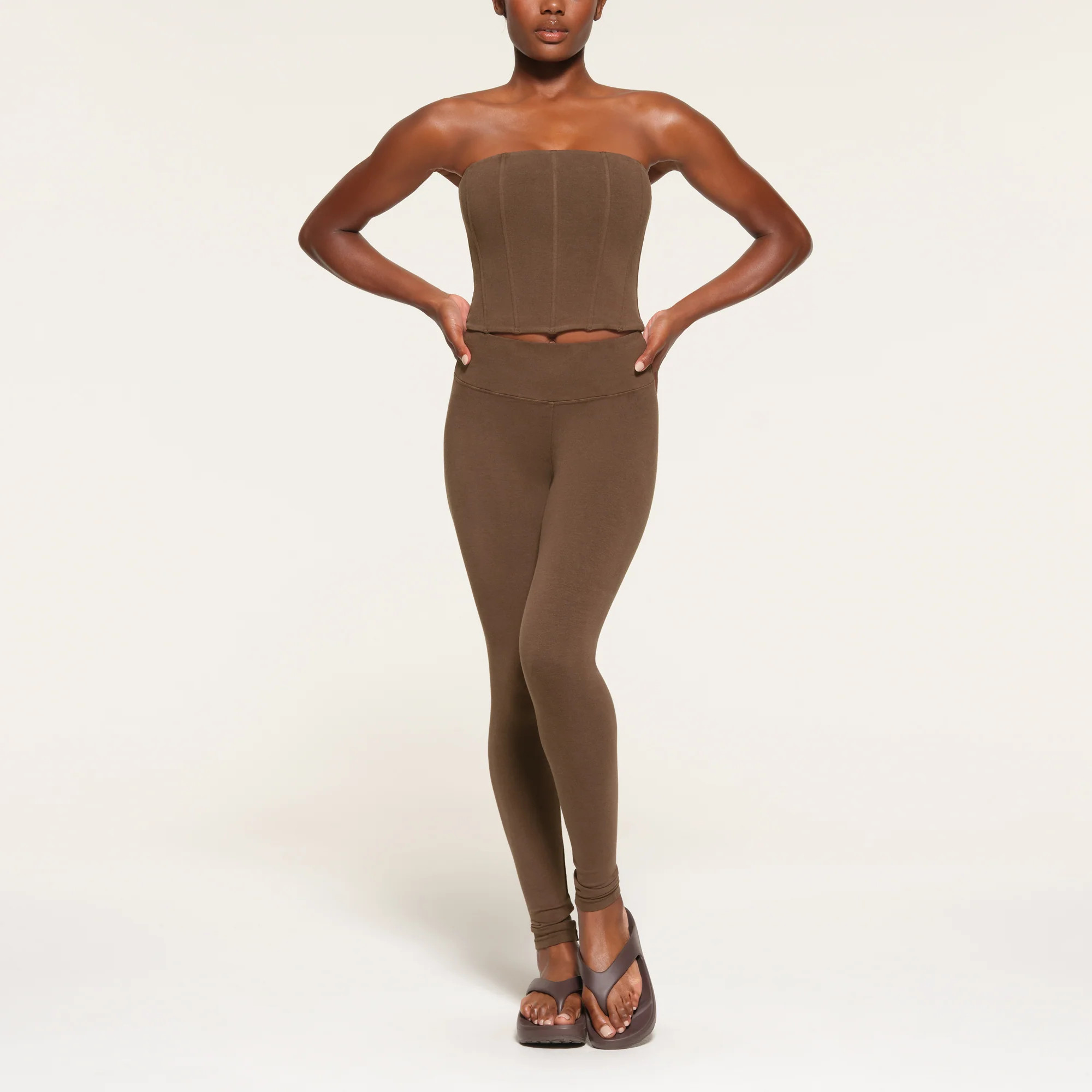 SKIMS Corset | Deep Neutral | Small | Outdoor | SKIMS (US)