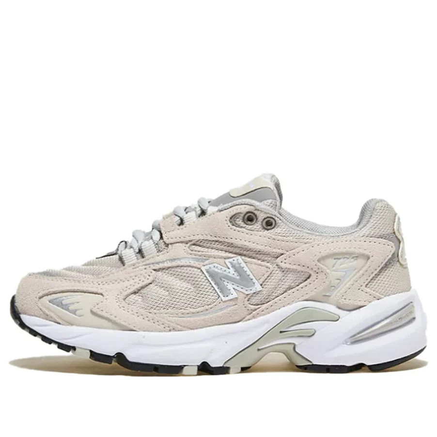 New Balance 725 'Moonbeam' ML725G | KICKS CREW