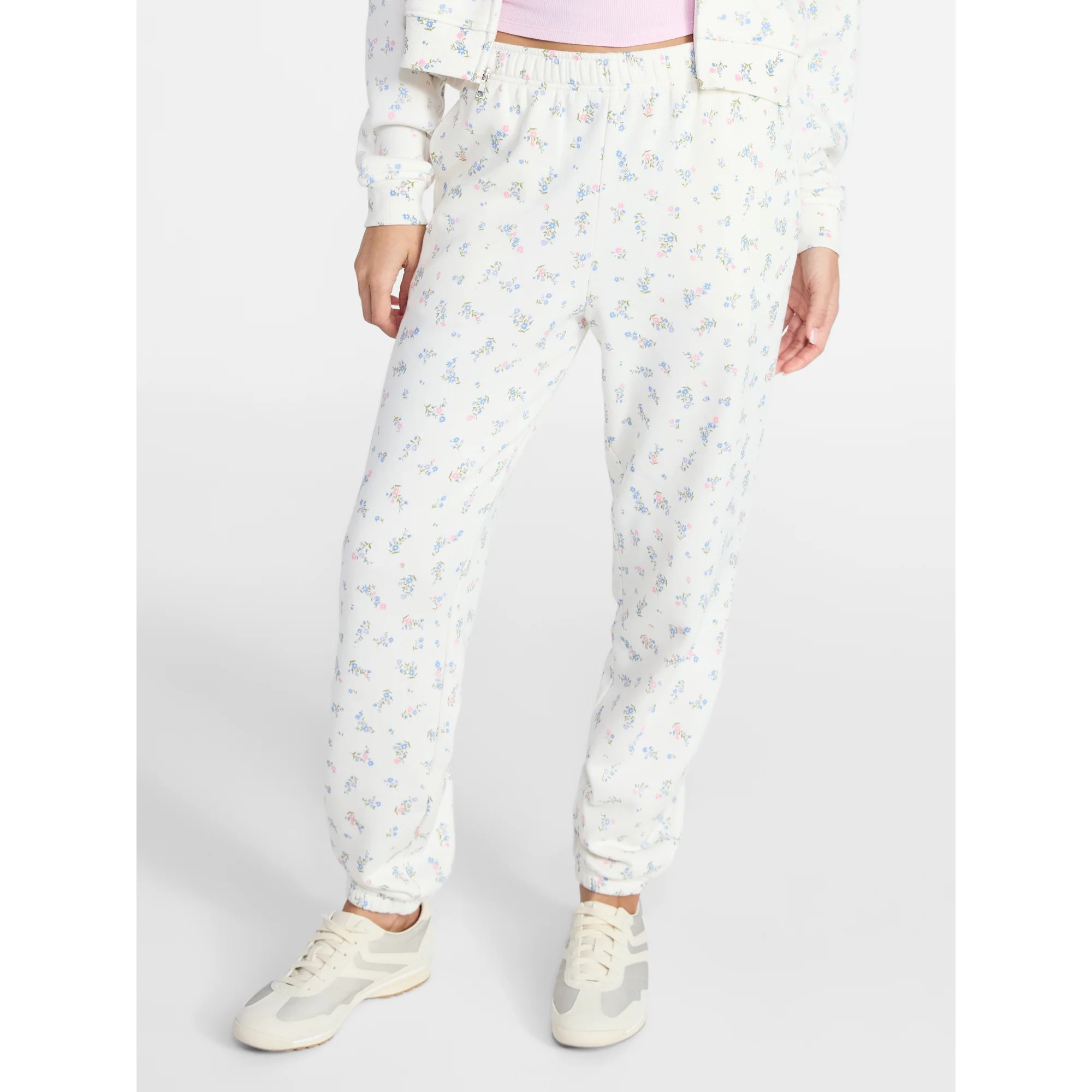 No Boundaries Printed Fleece Joggers, 29'' Inseam, Women's XXS-XXL | Walmart (US)