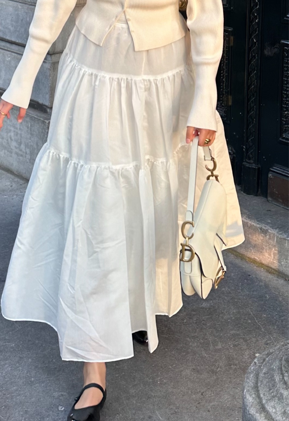 White maxi skirt #whitemaxiskirt #maxiskirt #hm 
