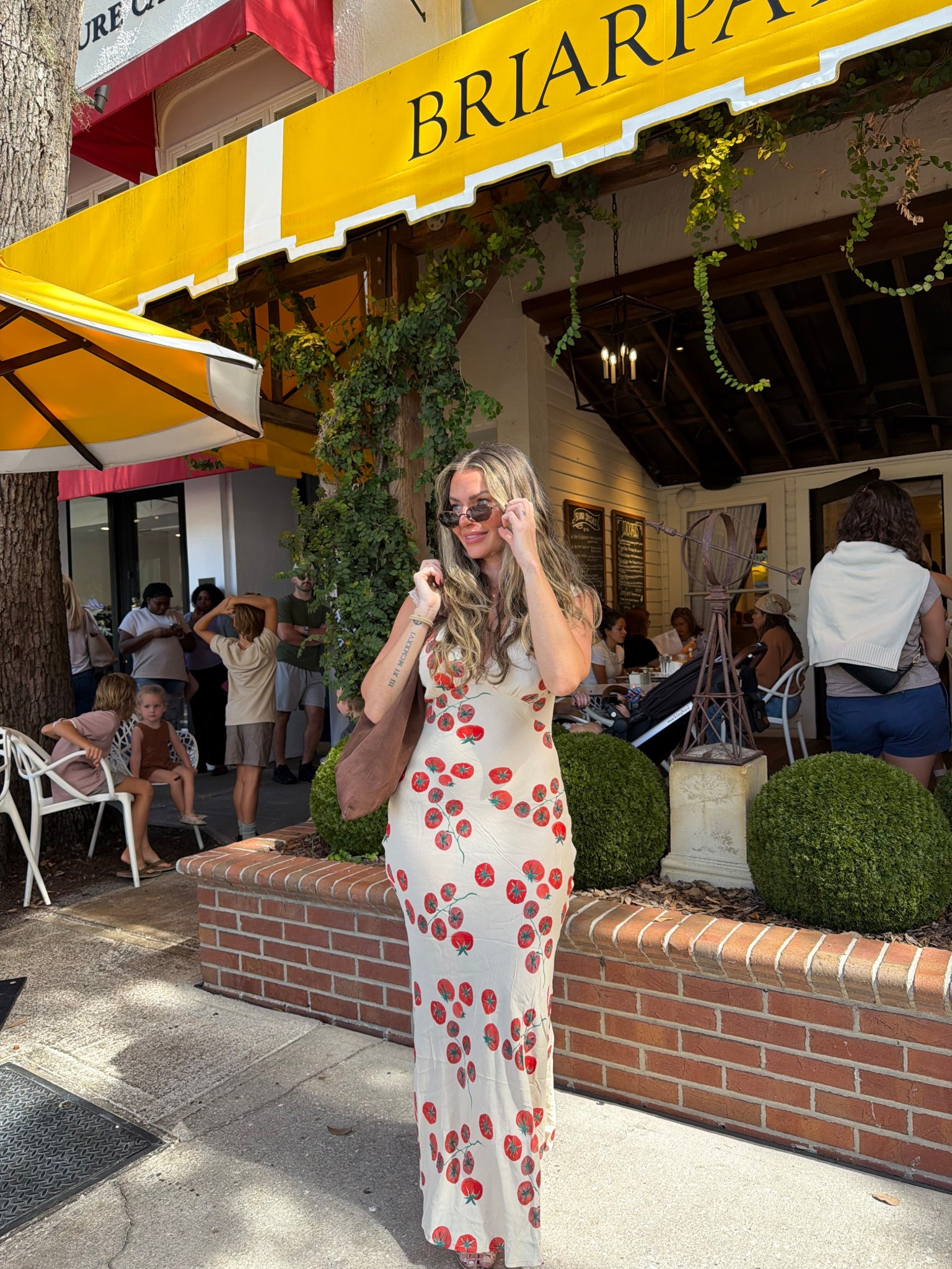 Love this tomato dress for fall transition or if you live somewhere warm! Also it’s 30% off! 

#LTKSeasonal #LTKStyleTip #LTKSaleAlert