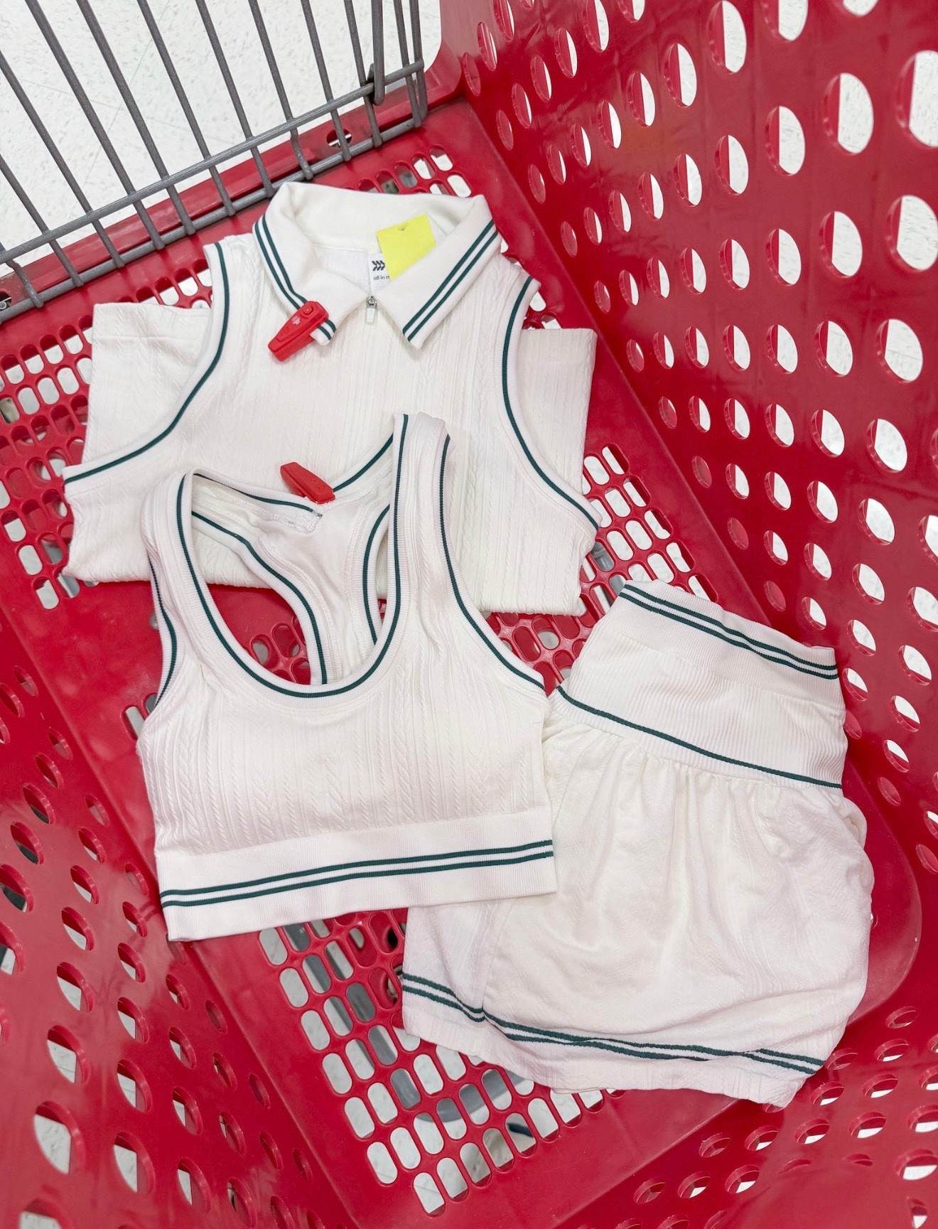 All in Motion workout set from Target! 30% off this week! 

#LTKfitnessgoals #LTKSeasonal #LTKActive