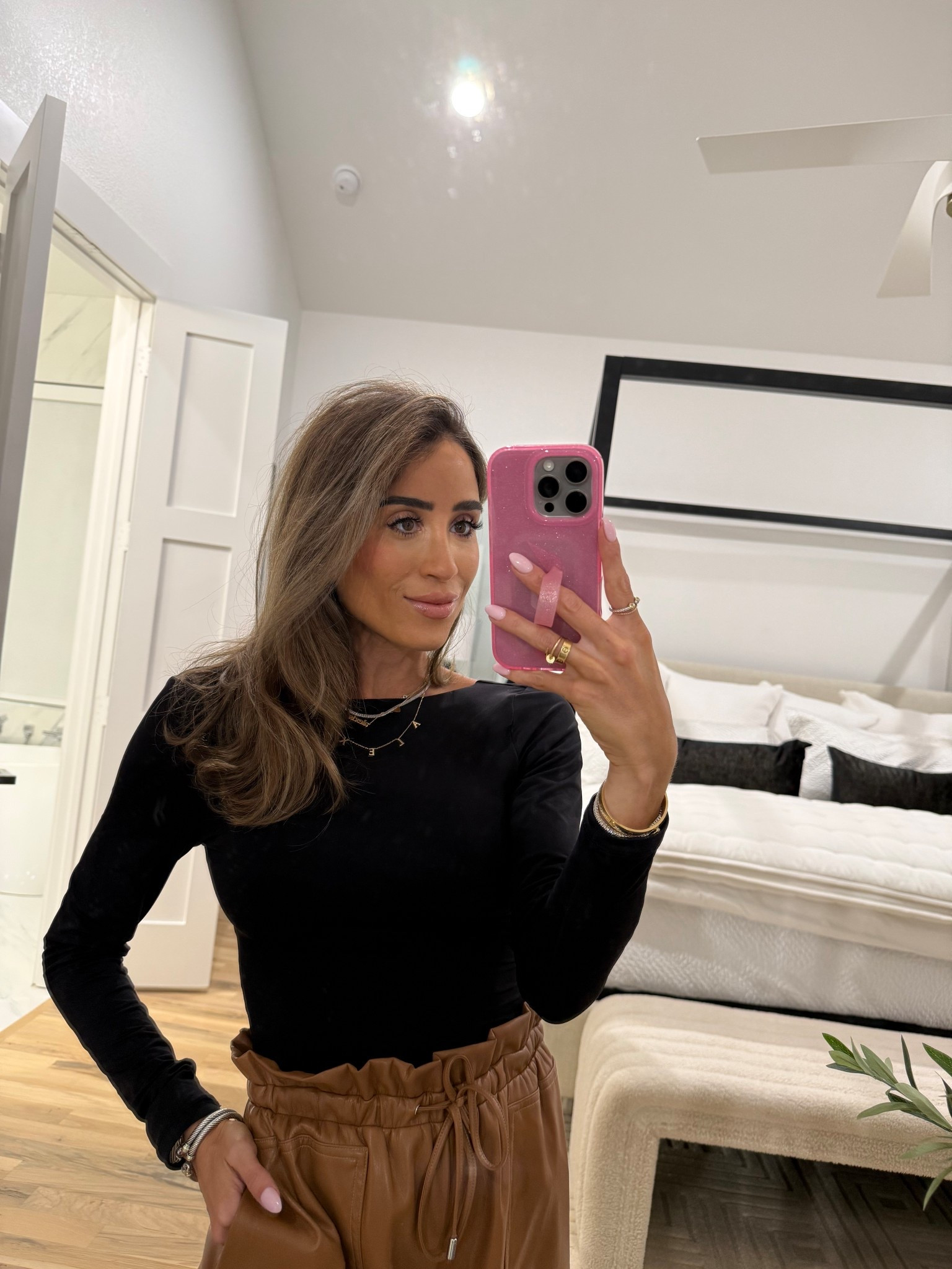 Finally got a darker foundation which I am loving and has good coverage and just melts onto your face. Wearing shade 3.5N 

#LTKBeauty #LTKSaleAlert