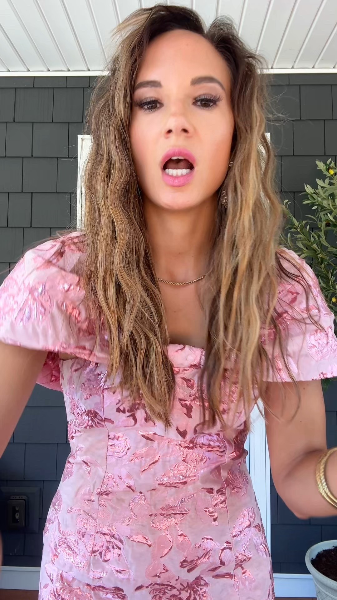 This dress!! So elegant with this pink metallic. Stunning!
Perfect as a wedding guest dress 

#LTKWedding #LTKStyleTip #LTKSeasonal