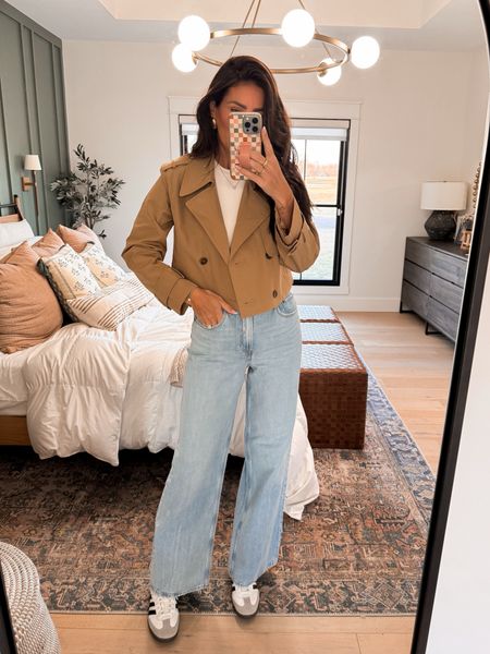 Cropped trench coat | casual style | trending for spring 
Small jacket 
Small tee 
Size 27 long wide leg jeans 

#LTKfindsunder50 #LTKfindsunder100 #LTKstyletip