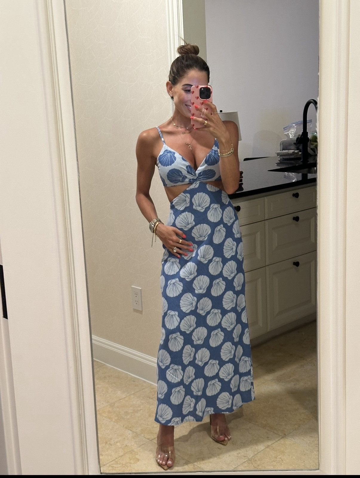 Cut out dress summer vacation dress size xxsp 

#LTKSaleAlert #LTKFindsUnder50 #LTKPetite