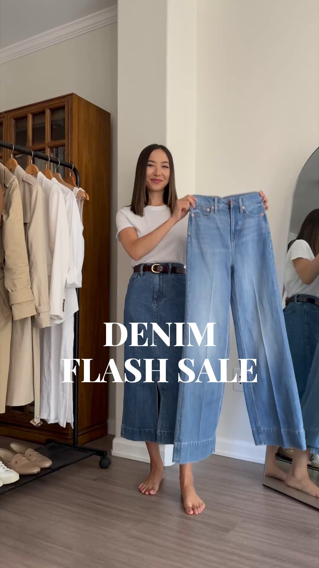 My denim trouser jeans are on a flash sale at Jcrew! 

Ways to style wide leg jeans for the office (I’m 5’4”)

Most of the items are old/sold out, so I’ve linked to some similar styles: 
• jcrew sweater jacket 
• jcrew denim trousers - wearing the classic length, but runs long and big (size down for a more fitted look)


Office outfits / wide leg jeans / classic style / chic style / style over 30

#LTKSeasonal #LTKSaleAlert #LTKWorkwear