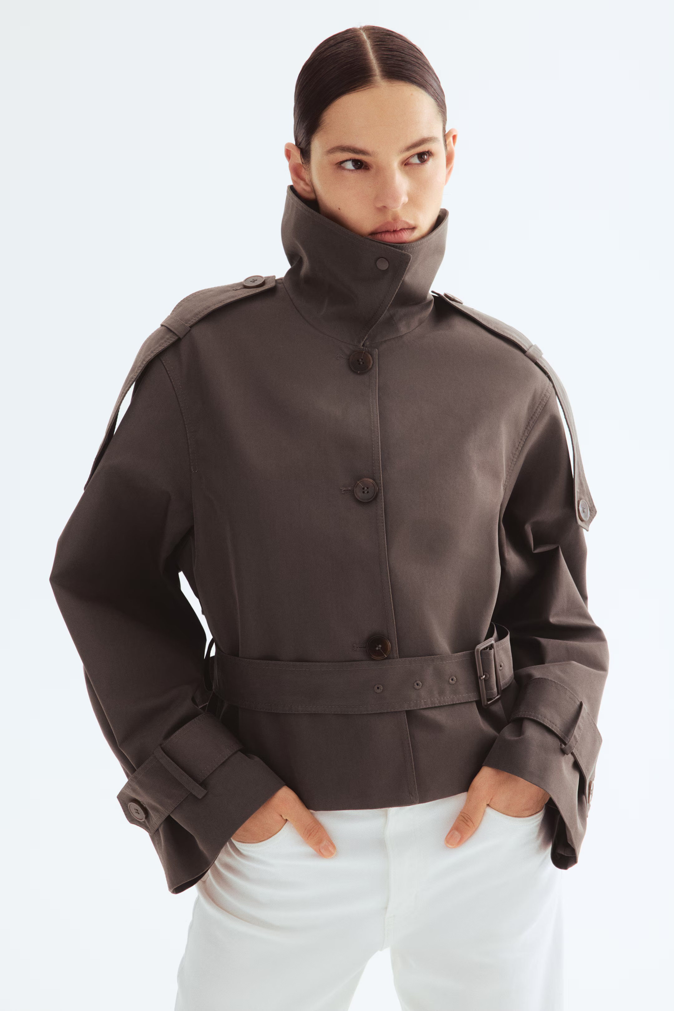 Gabardina corta - Beige grisáceo oscuro - MUJER | H&M ES | H&M (FR, IT, ES, PT, BE)