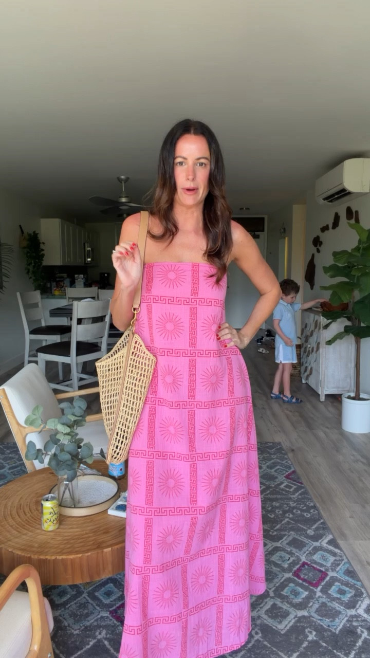 Pink sunshine maxi dress for dinner tonight! So cute, fun, and easy to wear! 

#LTKmomlife #LTKootd #LTKgrwm