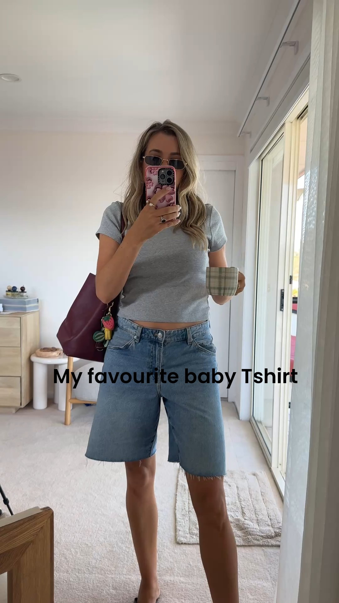My favourite Baby Tshirt I now have in 4 colours

It kind of just goes with everything

Uniqlo tshirt size M
Jean shorts Mango size 38 (I’m an Au 9)


#LTKaustralia #LTKstyletip #LTKspring