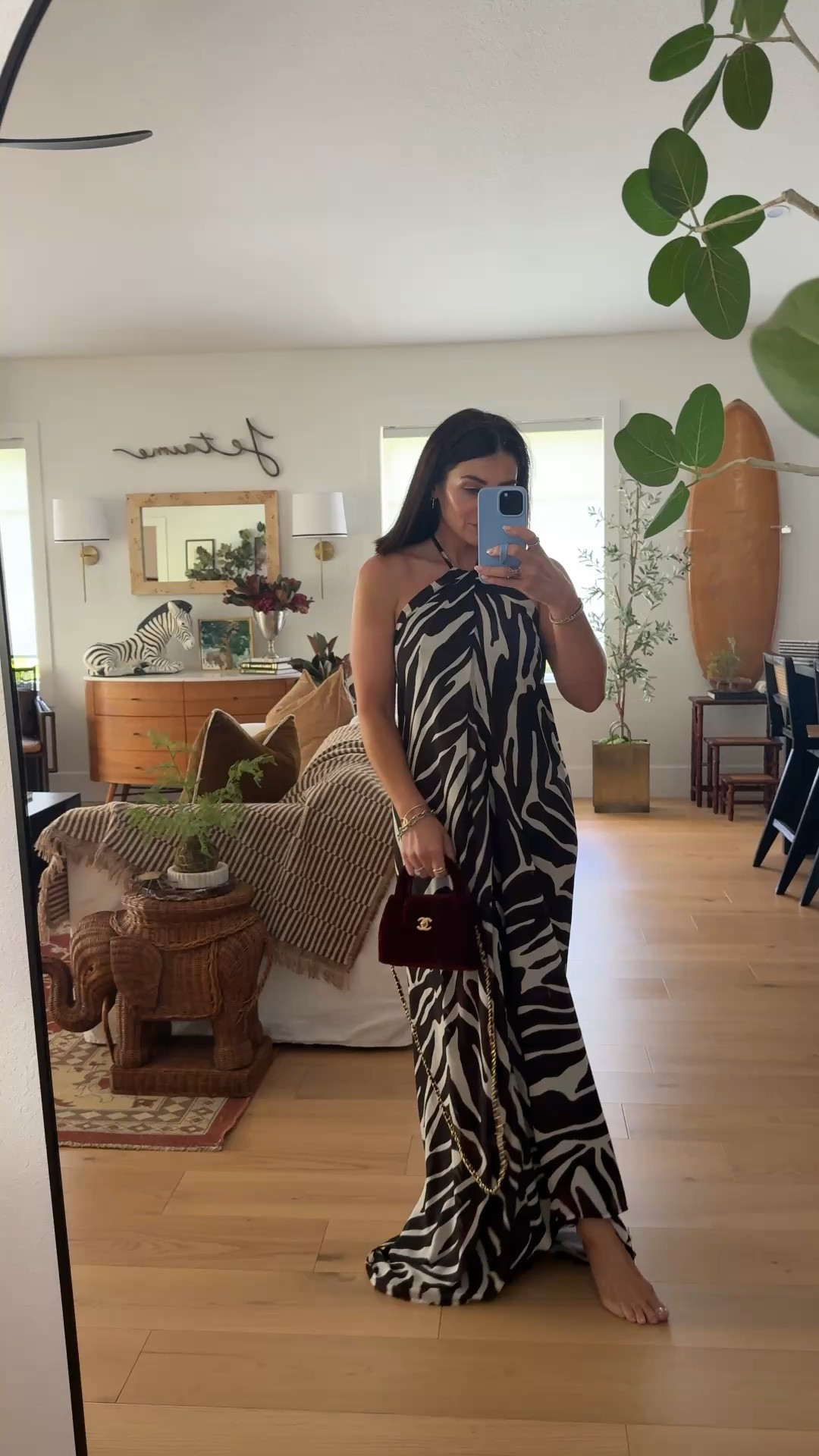 The cutest fall dress! I can’t decide if I should wear this to a wedding though- is it too white for a wedding guest dress?! I got a size small and it’s so comfy.

#LTKootd #LTKmomlife #LTKgrwm