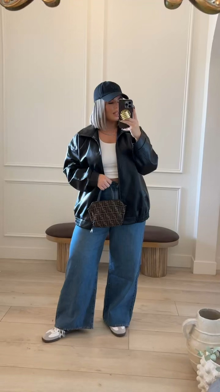 Prime day 

Jeans size up 2 sizes for relaxed fit. Because they have the cinch waist it’s perfect. You can tighten the waist down while having a loose relaxed fit in the legs. I recommend at least going up one size because they do run small. Jacket xxl for overs

Comment SHOP below to receive a DM with the link to this post on my LTK ⬇ https://liketk.it/6paq1

https://liketk.it/6paq1
