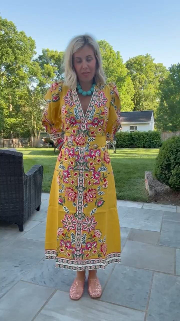 Boden favorites on sale for 25% off EVERYTHING with code 3PPA! Well this was worth the wait! Well done @Boden (US) on this gorgeous dress. I’m in a 2 and 8 shoe. This dress is low stock but comes in other colors!

#LTKootd #LTKSaleAlert