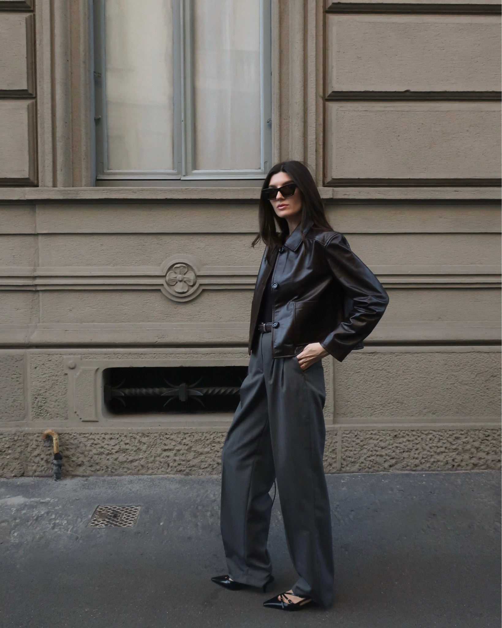 The perfect pair of tailored trousers and a leather jacket for 🍂 

#LTKautumn #LTKitalia #LTKeurope