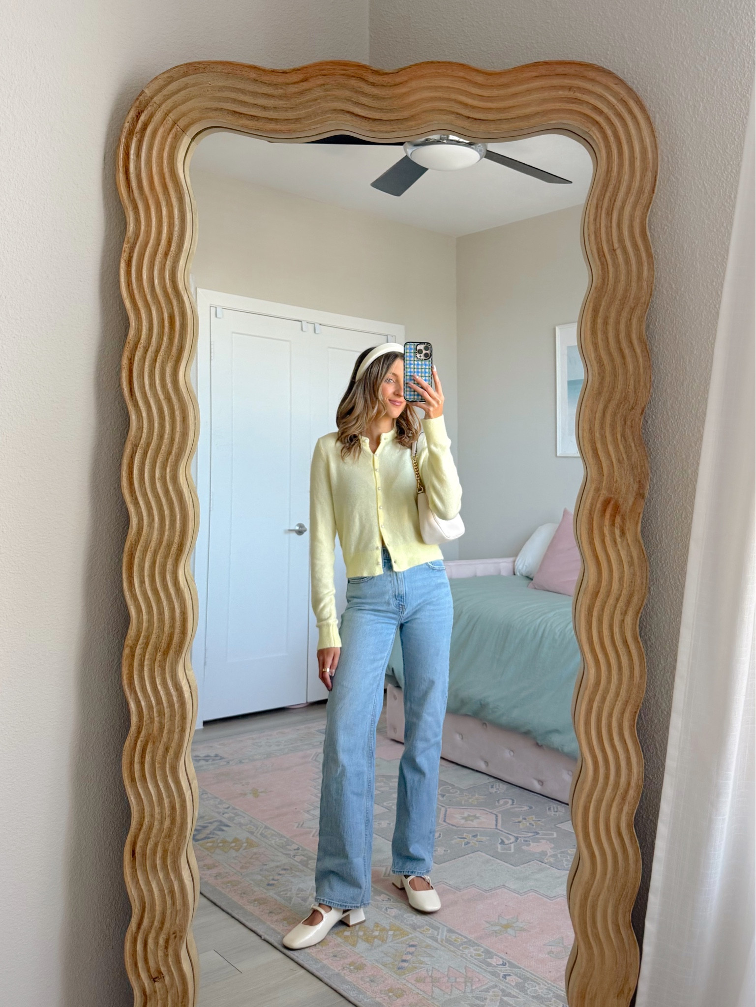 spring outfit ideas from Abercrombie 💕💐 code AFMCKENZIE for an extra 15% off. wearing an XS in this cardigan and a 24 regular in jeans 

#LTKootd