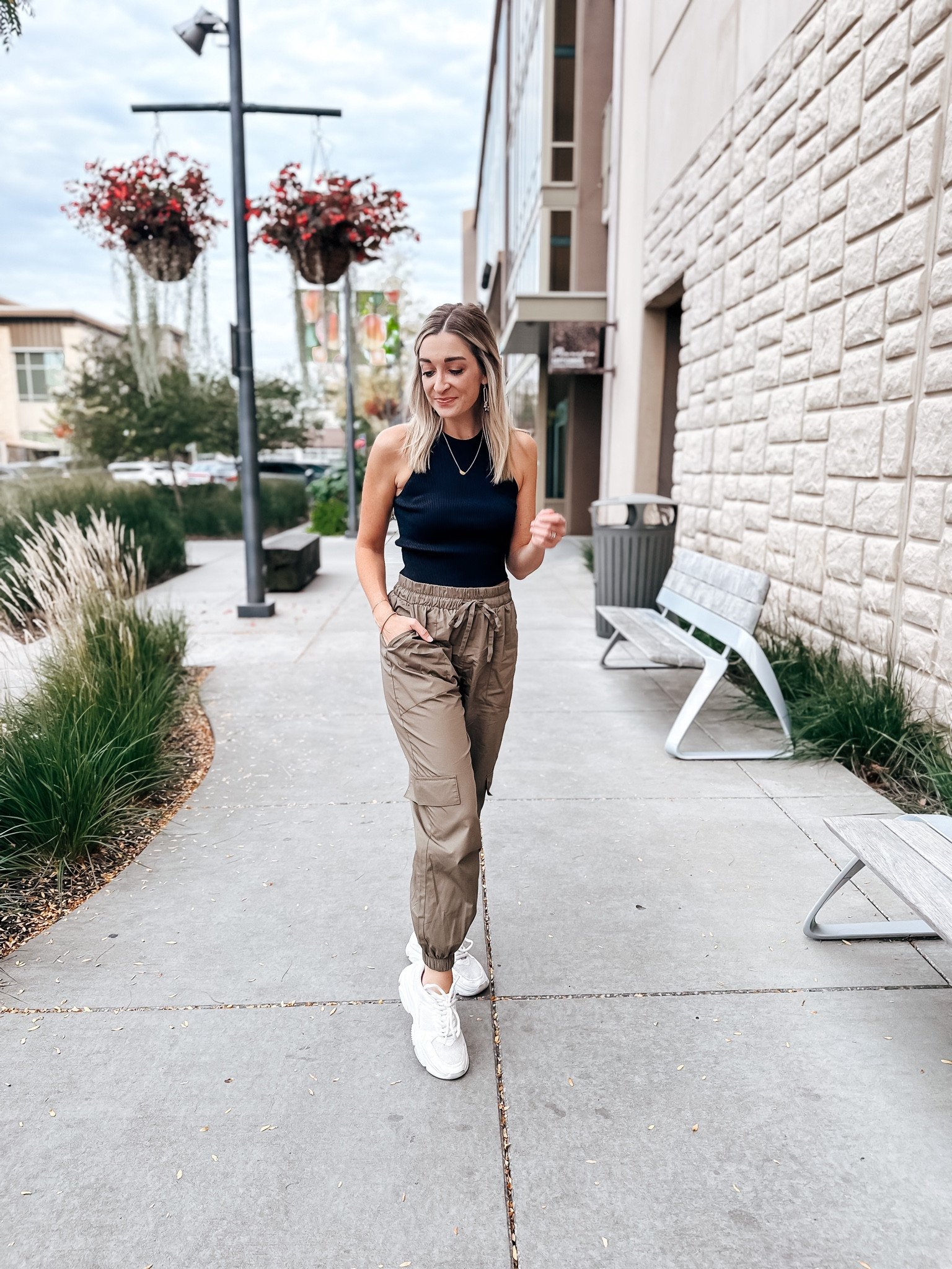 Family night movie night meant I wanted to be comfy! Loving cargo joggers! 
Amazon style
Amazon influencer
Cargo joggers 

#LTKstyletip #LTKfindsunder50 #LTKshoecrush