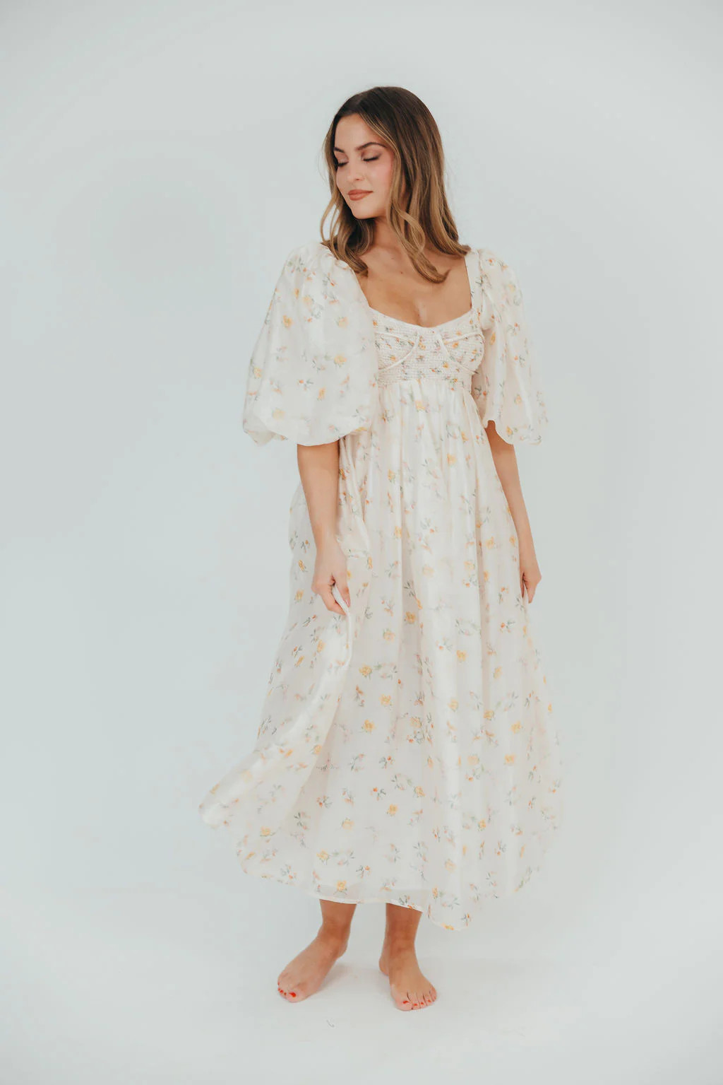 Harlow Maxi Dress in Tiny Yellow Floral - Bump Friendly & Inclusive Si | Worth Collective