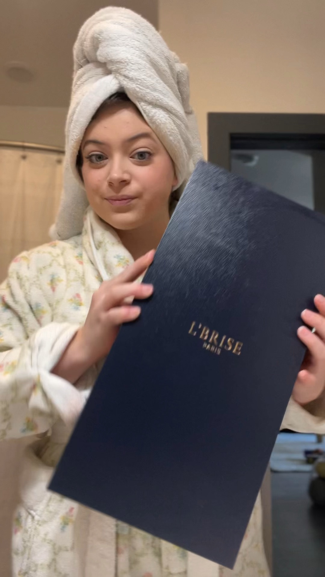 Add the @lbrise Air Styler to your Christmas list! The Titanium Cosmos Air Styler from #lbriseparis is quick and easy to use to get voluminous blown-out curls- very little hair spray required 😉 #ad #lbrisepartner #LTKCyberWeek #LTKHoliday

#LTKGiftGuide