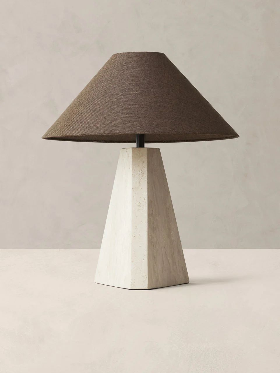 Amina Table Lamp - 6002148 | BR Home