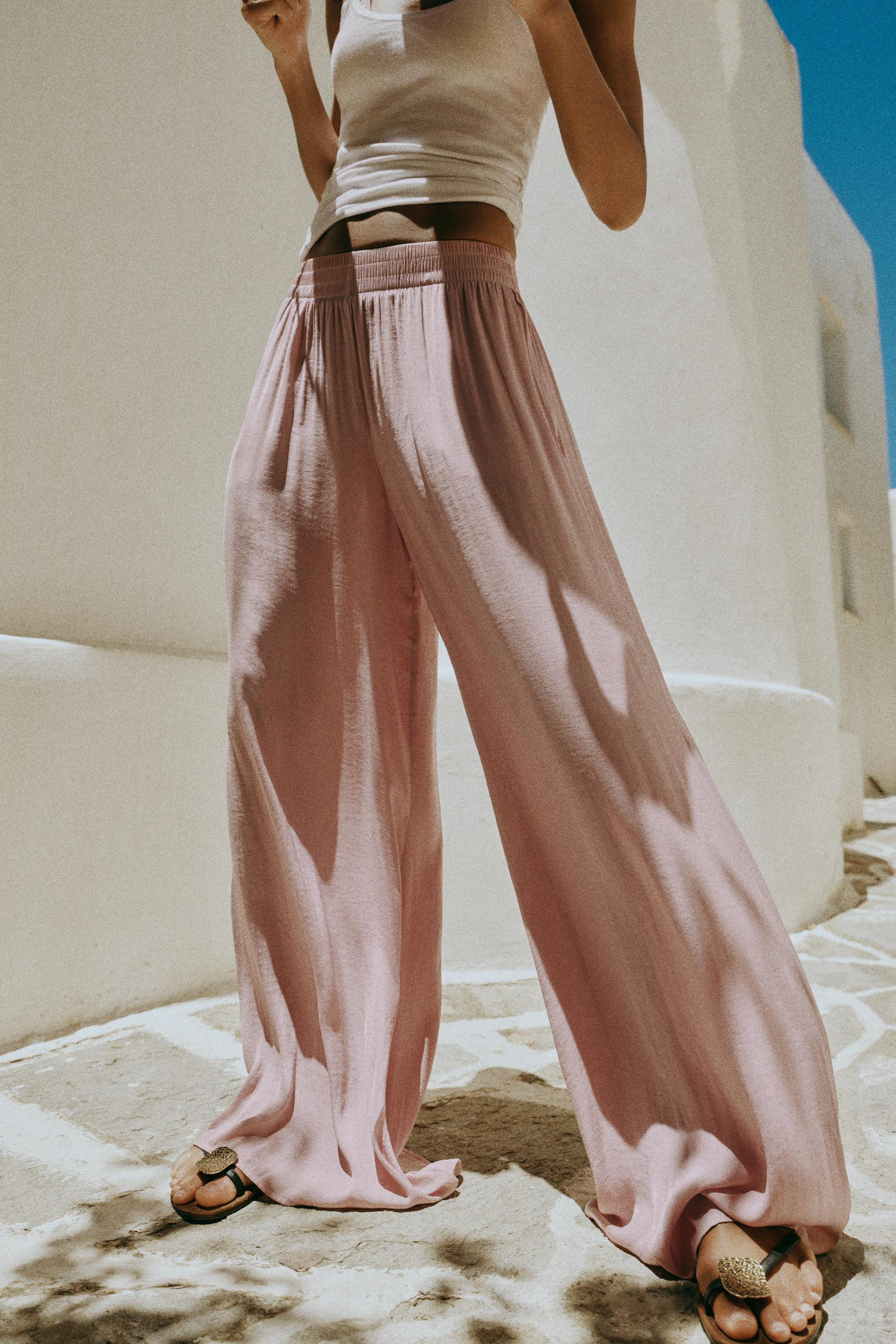 WIDE FLOWING TROUSERS | Zara UK