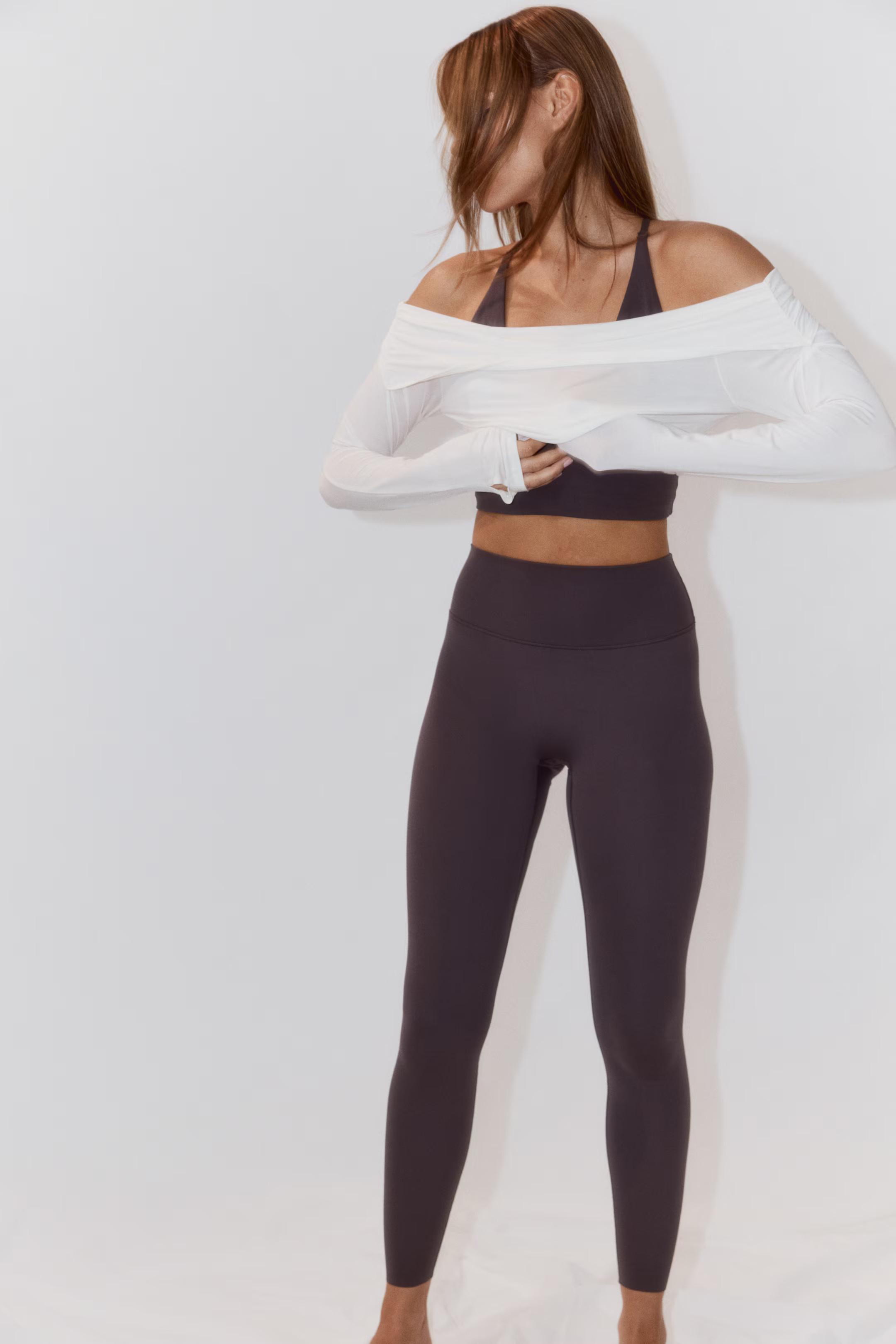 Sports leggings with SoftMove™ | H&M (UK, MY, IN, SG, PH, TW, HK)