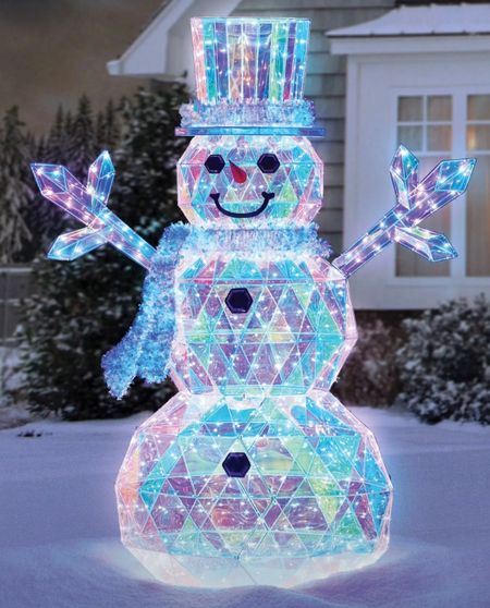 This guy is making his way back to being viral! 

Sam’s Club hit the ball outta the park with this outdoor snowman!

#LTKCyberWeek #LTKSeasonal #LTKHoliday