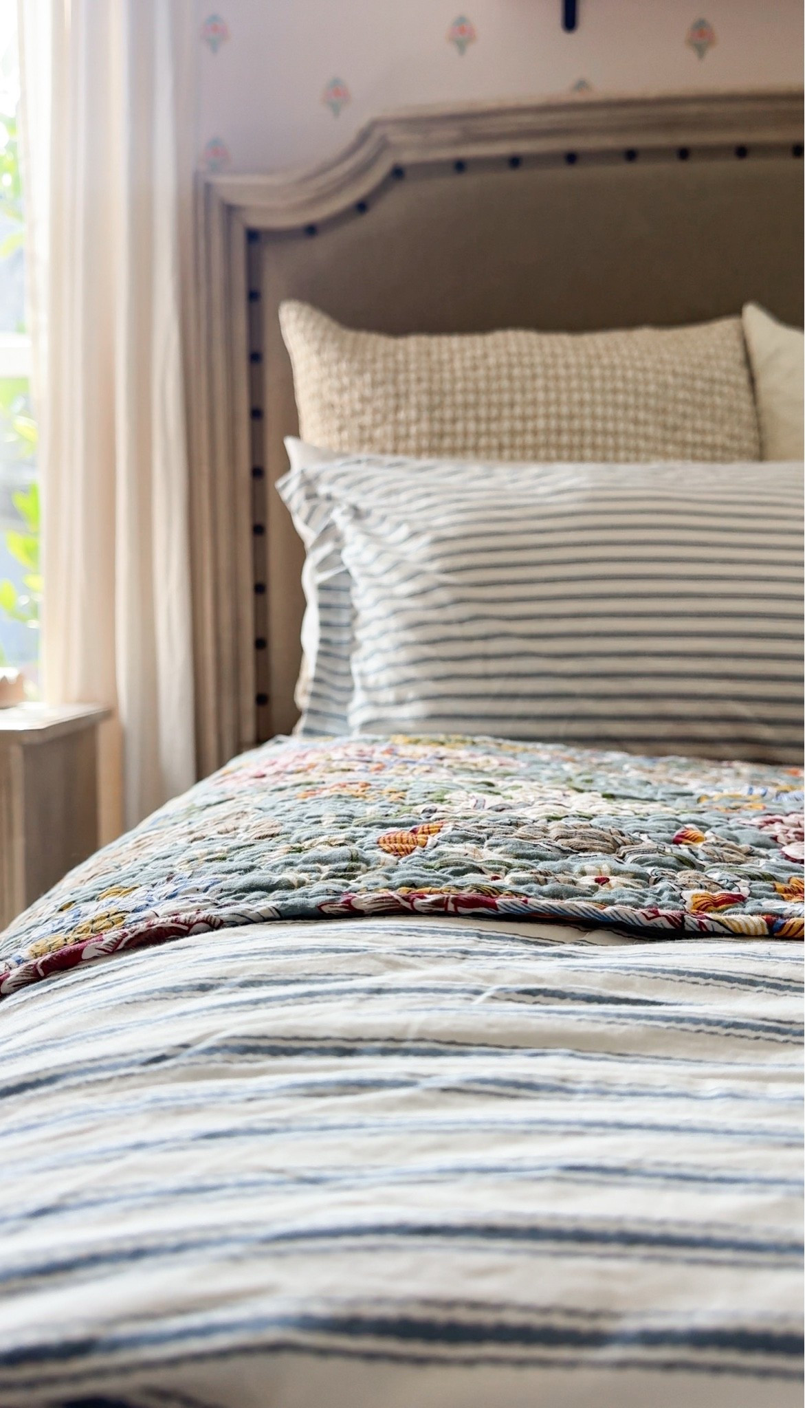 Summer Bedding 

Pattern Mixing, flax linen washed sheets, mid weight duvet, 100% cotton duvet cover, euro shams, quilt set, bedroom style, home decor