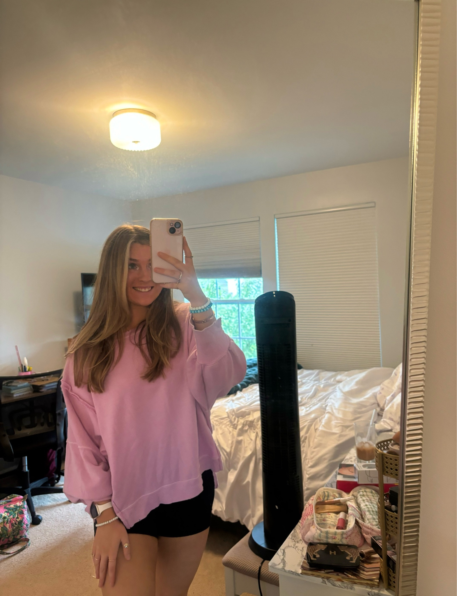 Love this top it’s so cute and cozy! Perfect for back to school 🎀

#LTKActive #LTKFindsUnder100 #LTKBacktoSchool