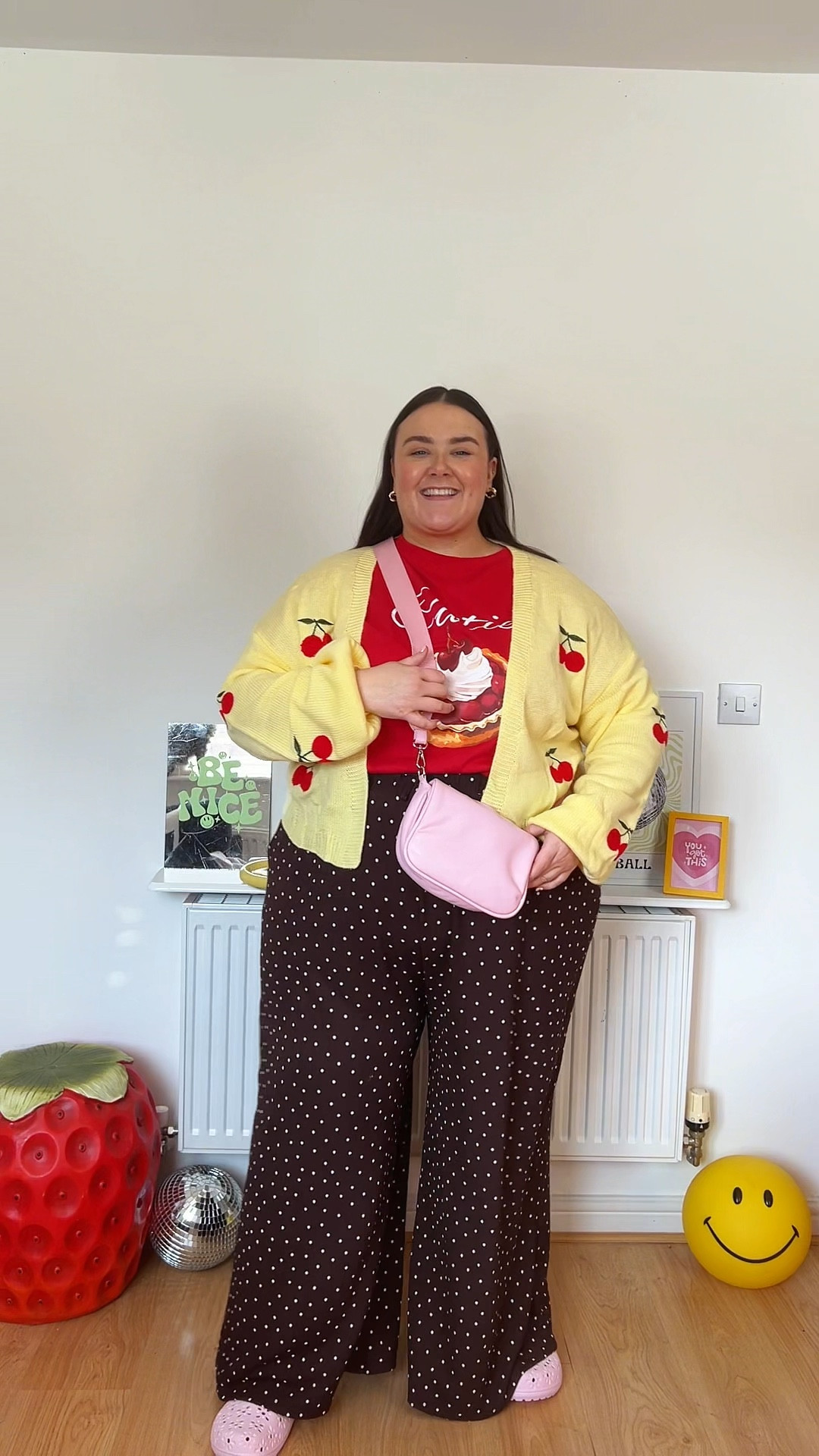 Plus size spring comfty everyday outfit! 
You’ve been loving these brown trousers!!
