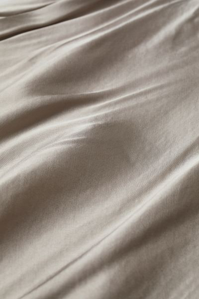 Wadenlanger Rock | H&M (DE, AT, CH, NL, FI)